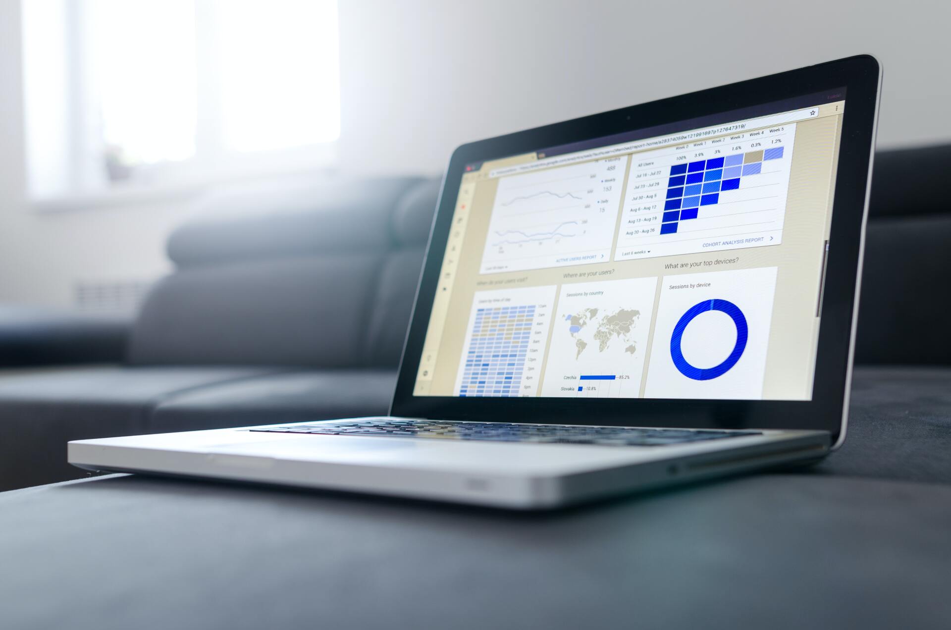 ProcessX is a Melbourne-based consultancy with a specialist focus on process automation and business optimisation. We offer end-to-end process improvement and intelligent automation services, designed to help make your business more efficient and streamlined for both employees and customers/clients.